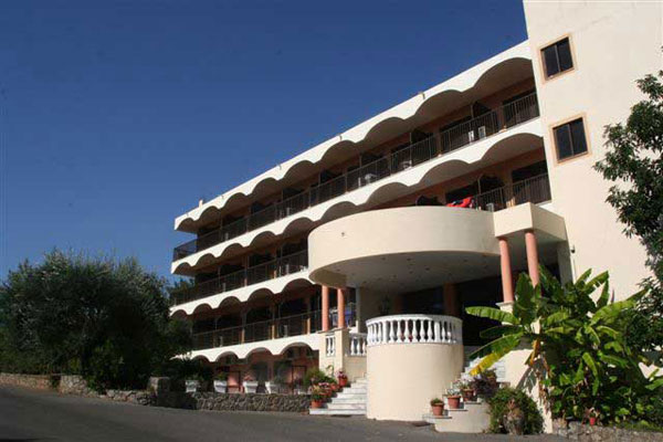 cazare Hotel Eliana insula Corfu Grecia
